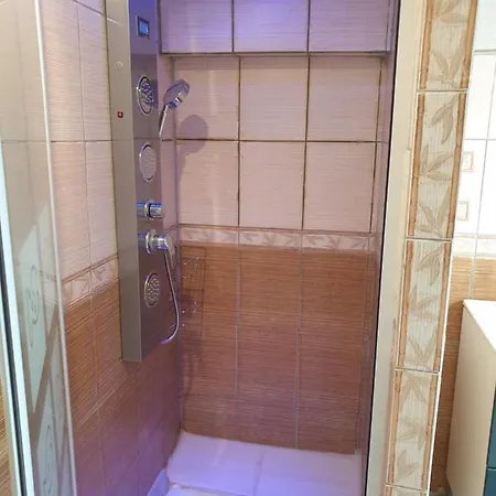 Maison De Freconrupt