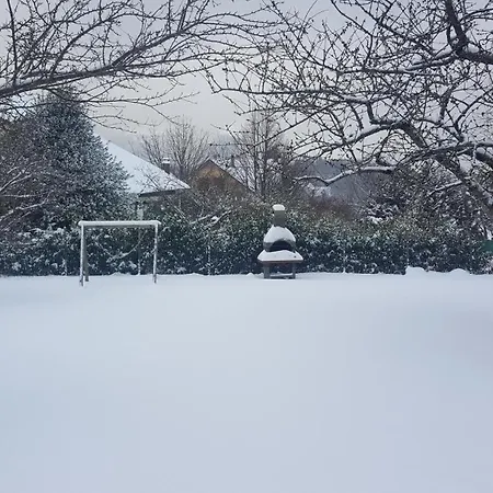 別荘 Maison De Freconrupt *